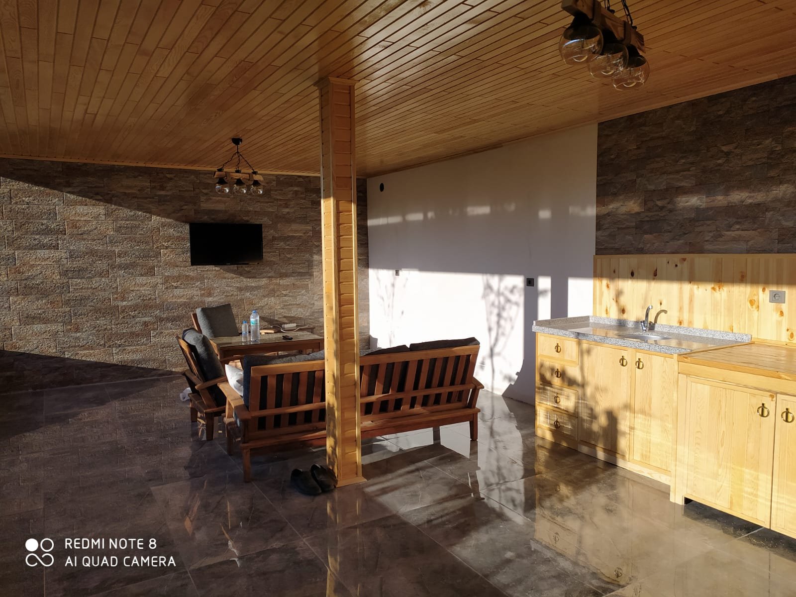 Ahşap Tavanlı Kış Bahçesi / Veranda